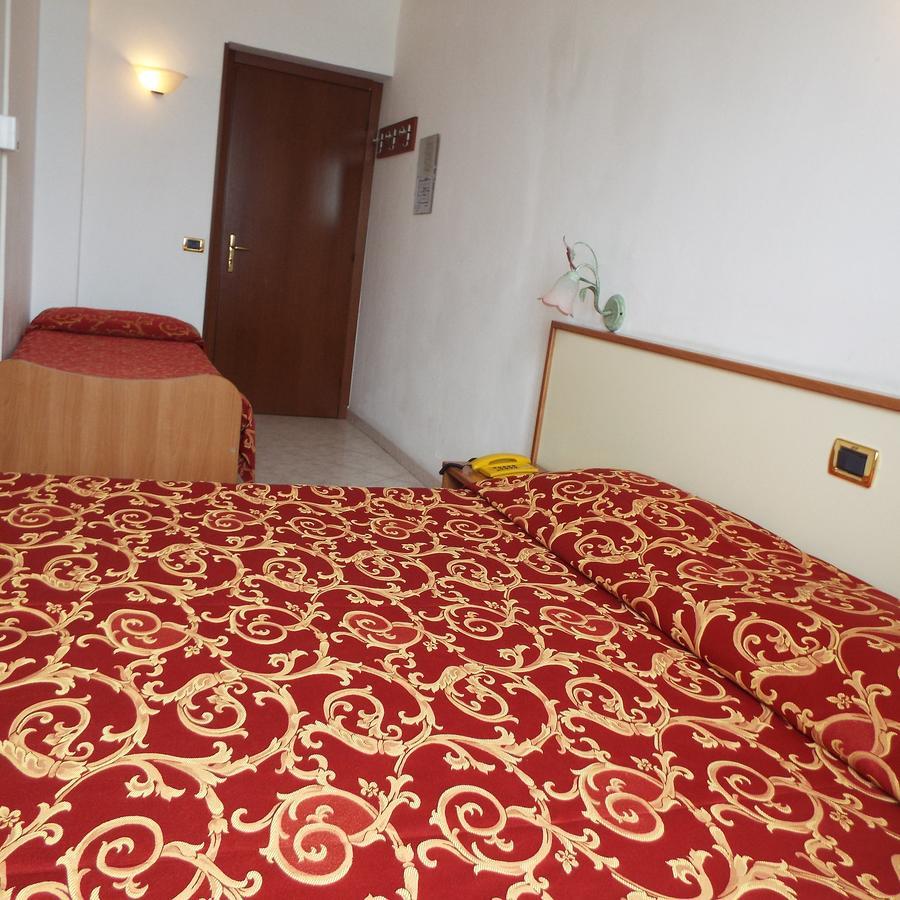 Hotel Ideale Varazze Esterno foto