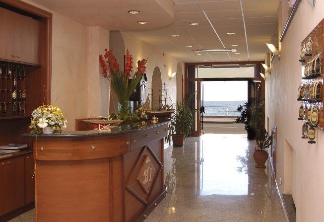 Hotel Ideale Varazze Esterno foto