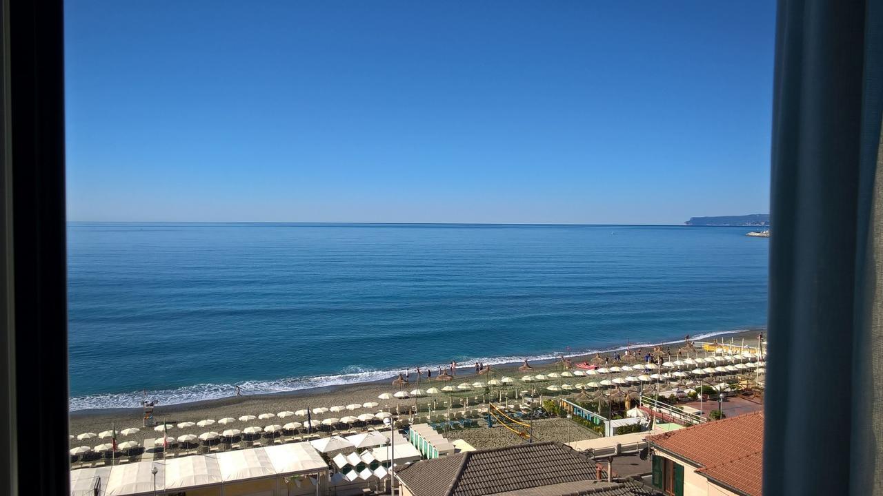 Hotel Ideale Varazze Esterno foto