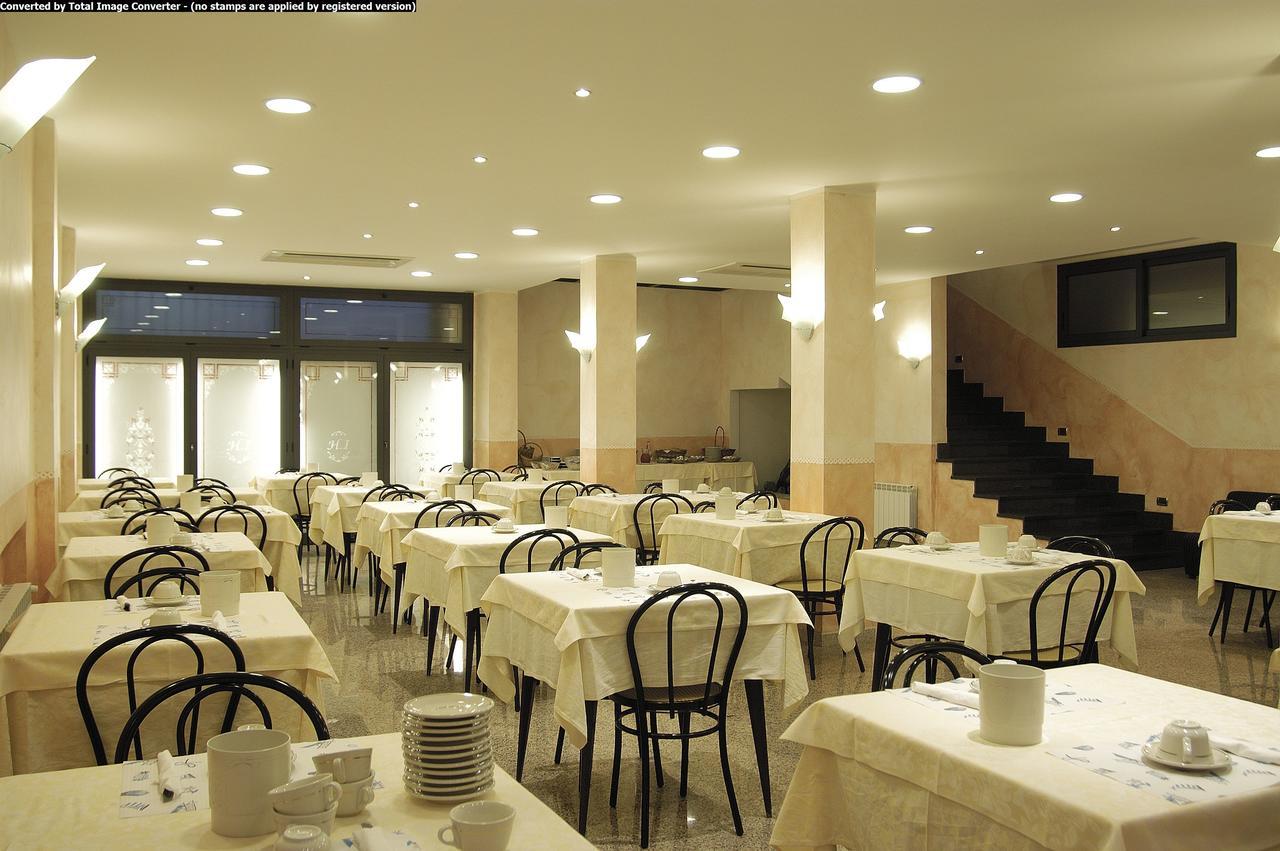 Hotel Ideale Varazze Esterno foto